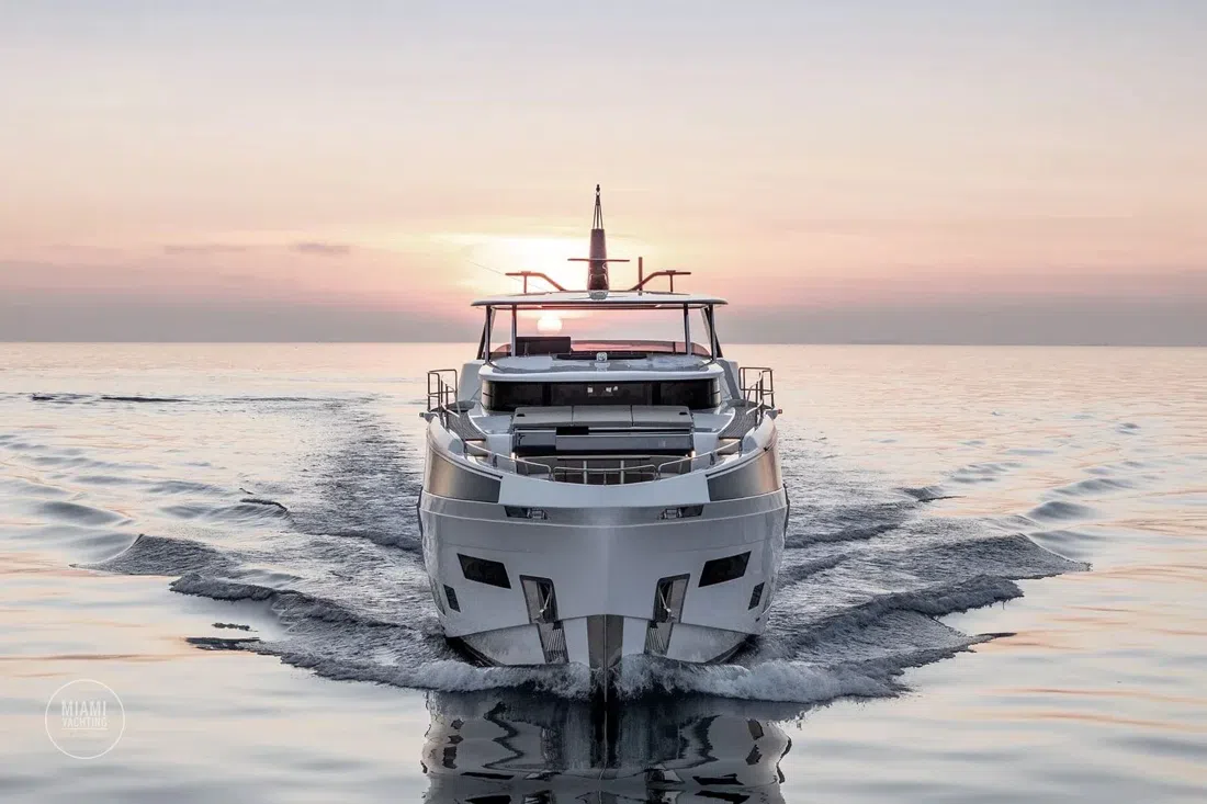 Miami Yachting Company, Miami