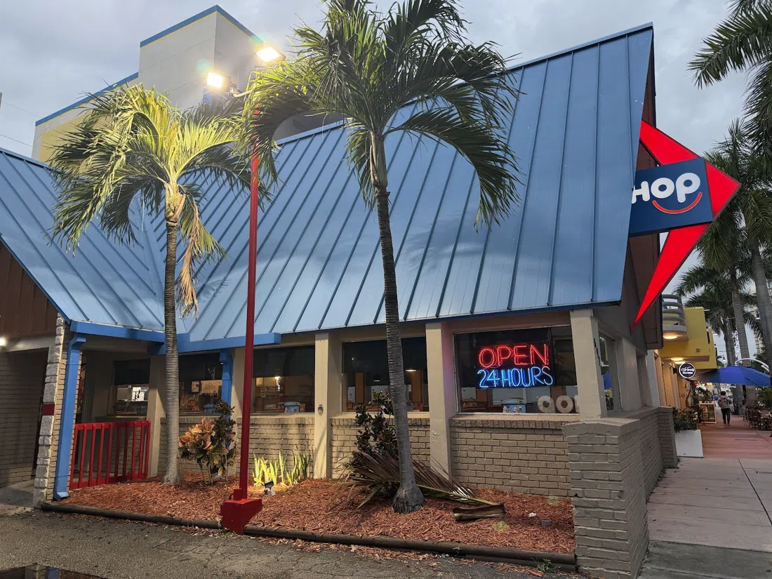 IHOP (Miami Beach, Collins Ave), Miami