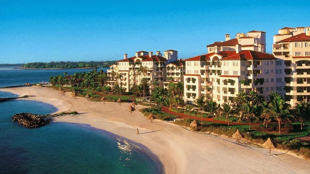 Provident Luxury Suites Fisher Island, Miami