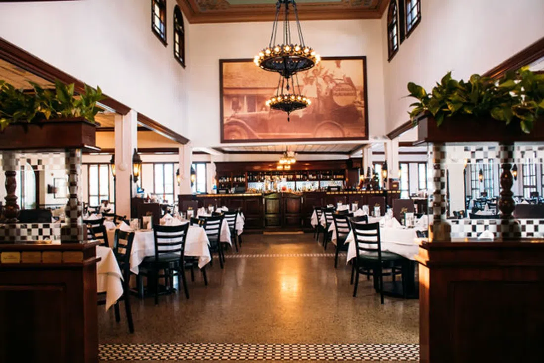 Joe's Stone Crab restaurant Washington Avenue South Beach