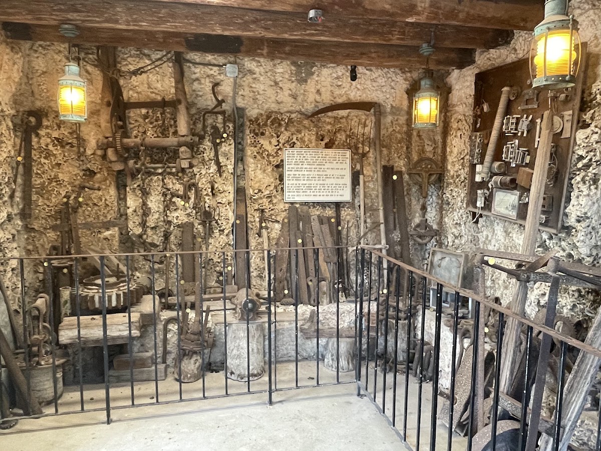 Coral Castle — photo 3