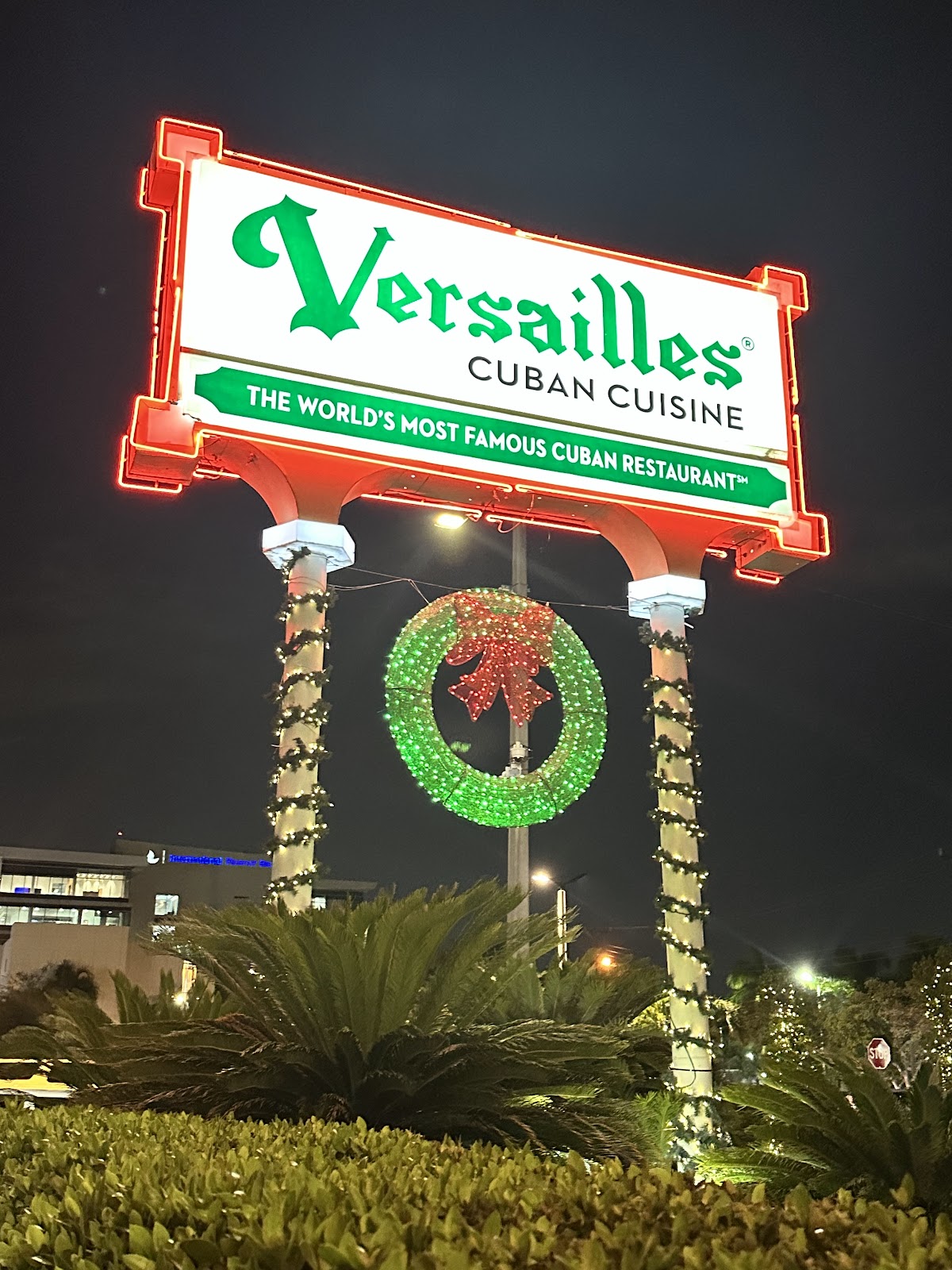 Versailles Restaurant — photo 6