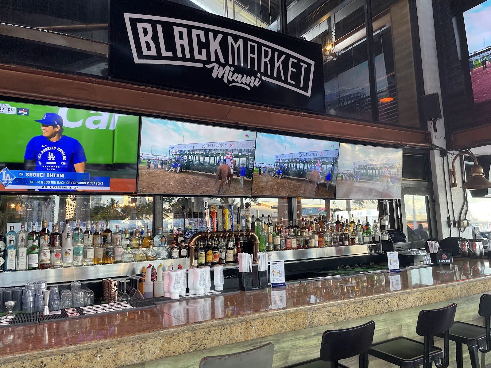 Black Market – Bayside, Miami