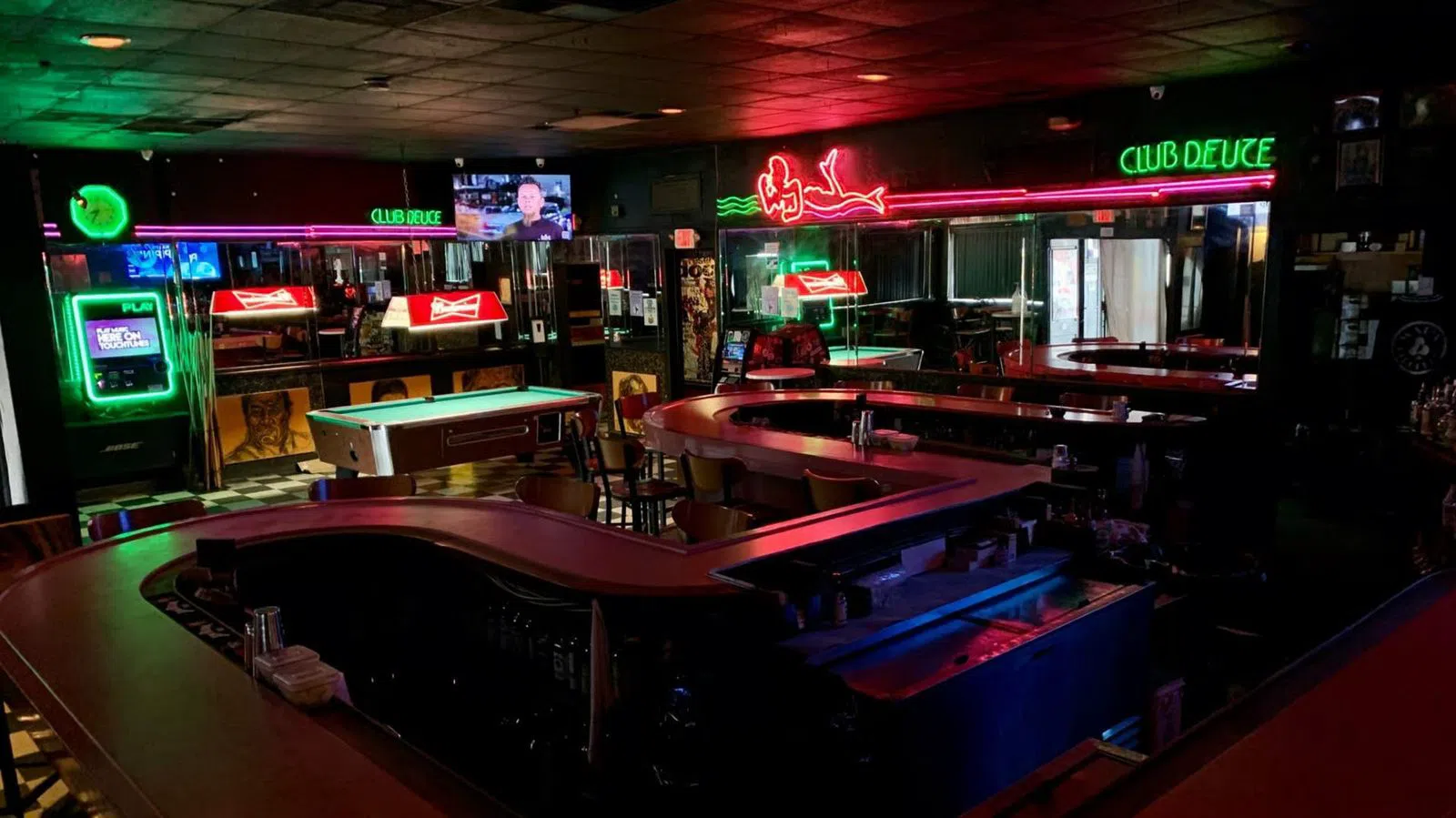 Mac's Club Deuce, Miami