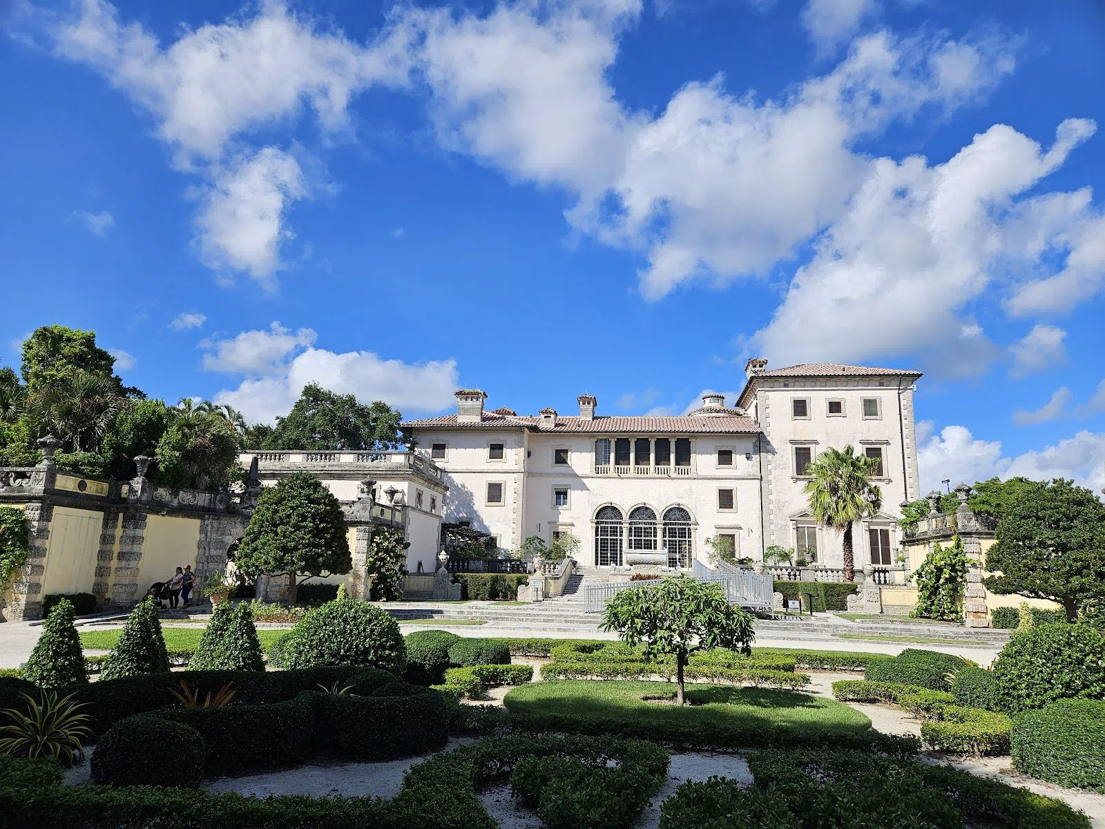 What $20 Buys at Miami's Vizcaya Museum in November