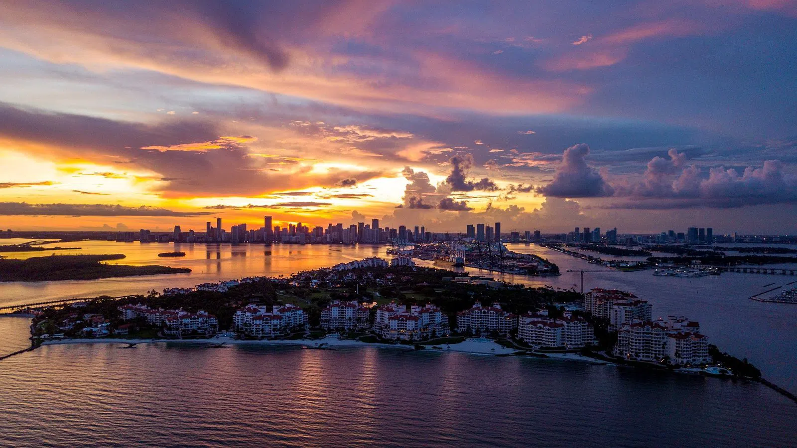 South Beach Party Boats sunset catamaran cruise, Miami